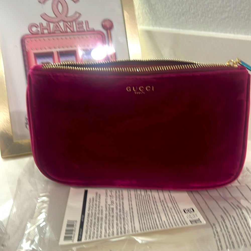 Gucci Pink Velvet Cosmetic Bag